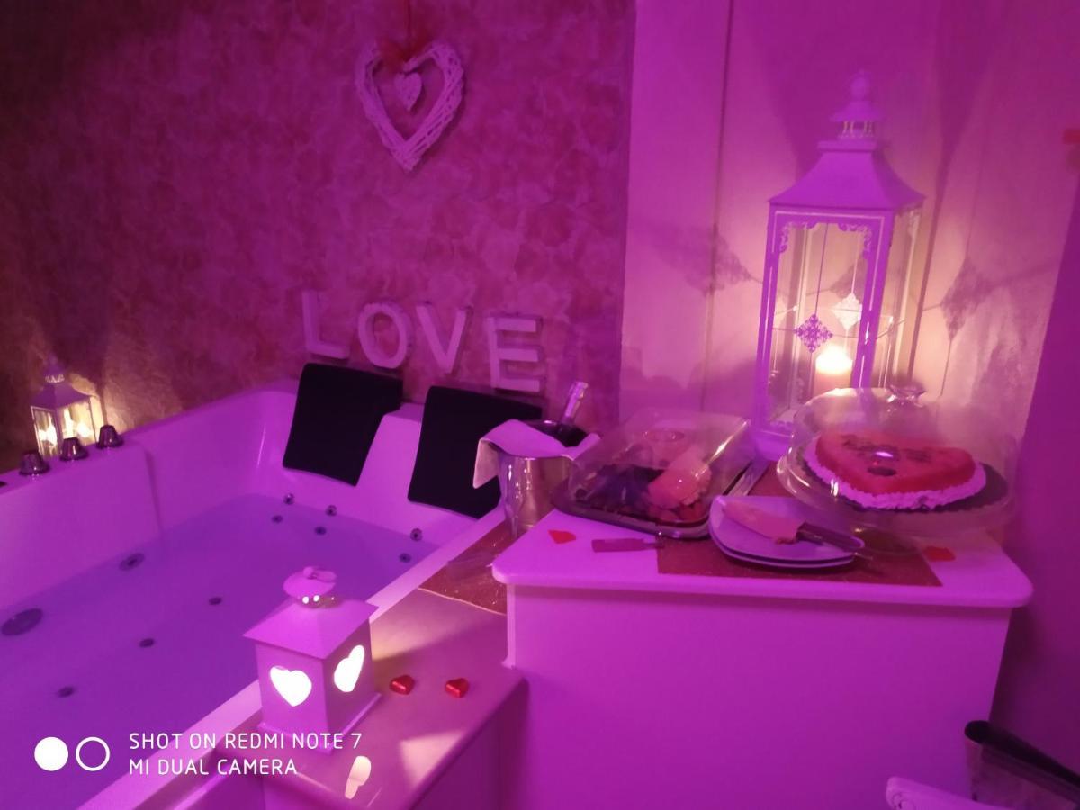 Afrodite Luxury Suite Велье Экстерьер фото